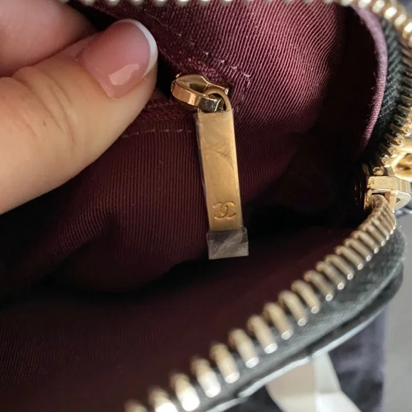 Chanel Camera Bag - Picture 4 of 17